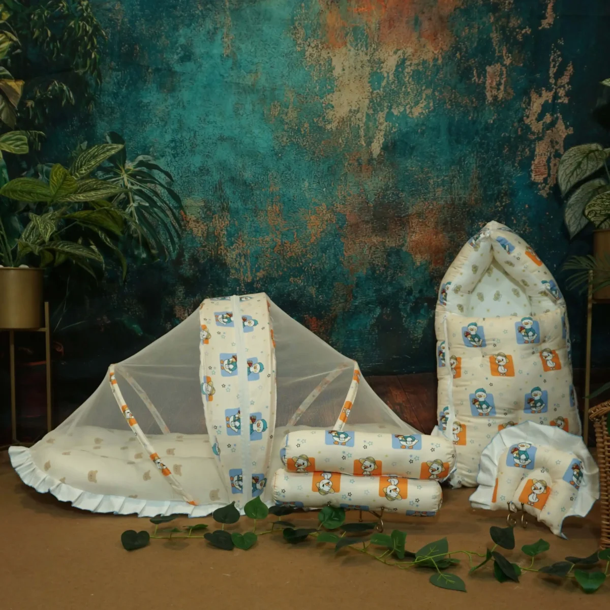 best seller precious combo mosquito nest bed and carry nest bed.