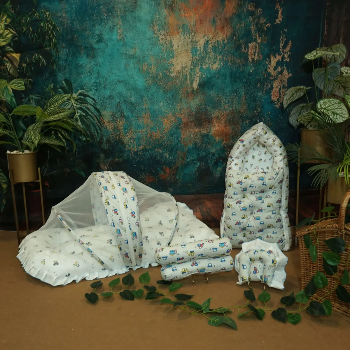 best seller precious combo mosquito nest bed and carry nest bed.
