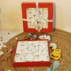 muslin baby clothes | newborn summer clothing set | muslin jabla set for baby | breathable muslin swaddle | newborn muslin clothing kit | baby summer essentials | muslin nappy set | newborn gift box India | baby clothing starter kit | LILBEE muslin baby wear