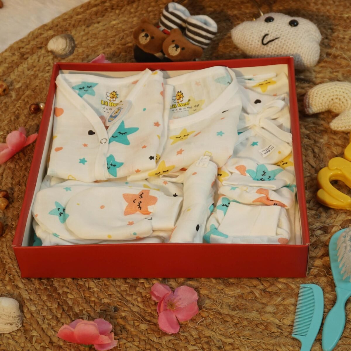 muslin baby clothes | newborn summer clothing set | muslin jabla set for baby | breathable muslin swaddle | newborn muslin clothing kit | baby summer essentials | muslin nappy set | newborn gift box India | baby clothing starter kit | LILBEE muslin baby wear